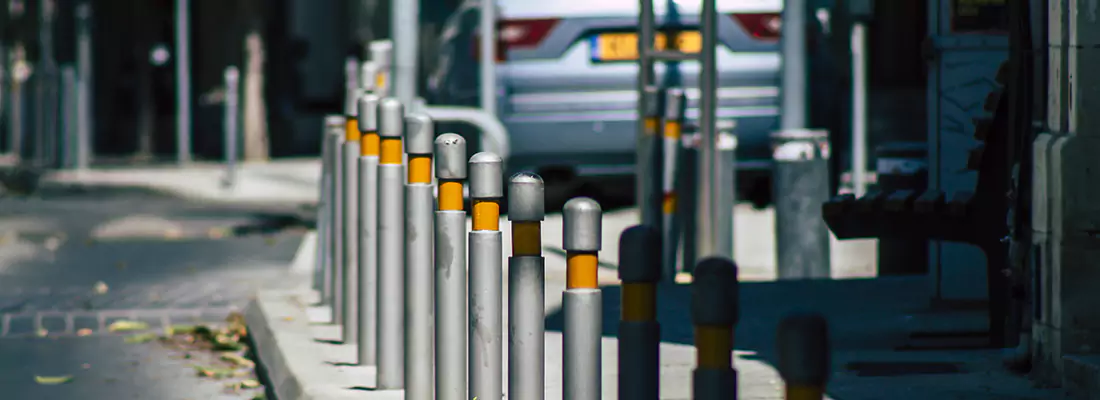 Safe and Convenient Retractable Barrier Column Systems for Properties in University, FL